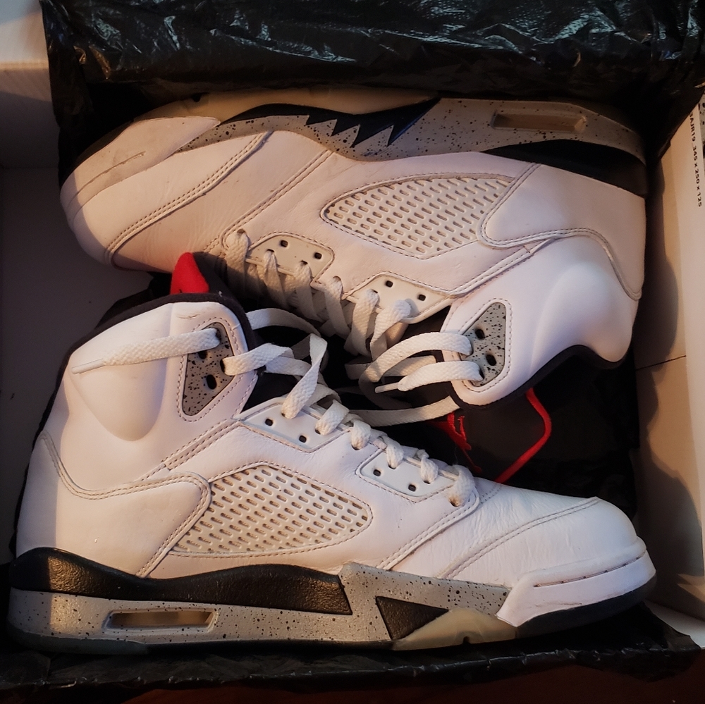 JORDAN 5 Retros Sz10